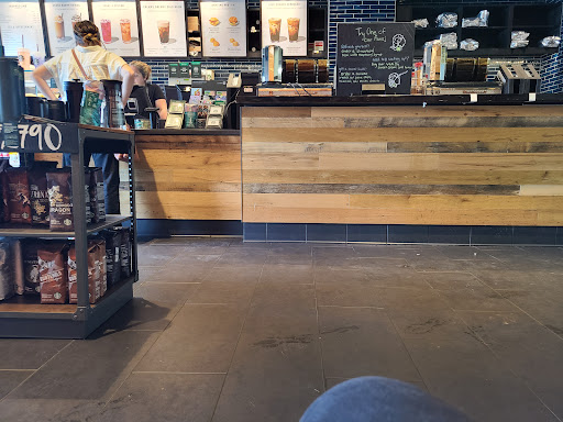 Coffee Shop «Starbucks», reviews and photos, 5440 Dixie Hwy, Fairfield, OH 45014, USA