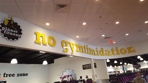 Gym «Planet Fitness», reviews and photos, 1001 SE Tualatin Valley Hwy, Hillsboro, OR 97123, USA