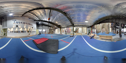 Rock Climbing Gym «Sacramento Pipeworks Climbing and Fitness», reviews and photos, 116 N 16th St, Sacramento, CA 95814, USA