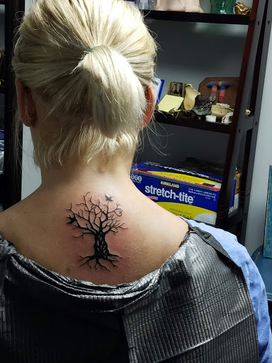 Tattoo Shop «Shop 53 Custom Tattoo and Art Studio», reviews and photos, 6 St Marys Ave #102, La Plata, MD 20646, USA