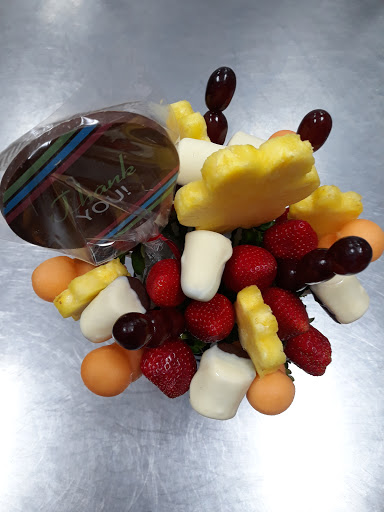 Gift Shop «Edible Arrangements», reviews and photos, 1100 N Tuttle Ave STE 15, Sarasota, FL 34237, USA