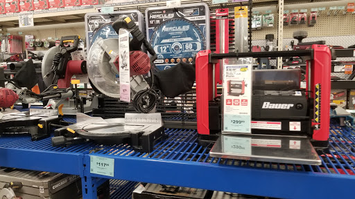Hardware Store «Harbor Freight Tools», reviews and photos, 1291 N Hacienda Blvd, La Puente, CA 91744, USA