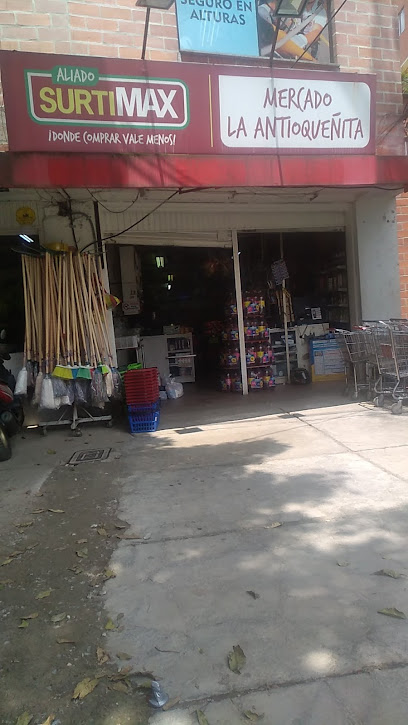 La Antioquenita Convenience Store - Cra. 84 #63-84, Villa Flora, Medellín, Robledo, Medellín, Antioquia, Colombia