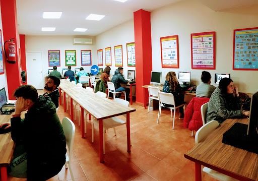 Autoescuela Diana en Villanueva del Ariscal