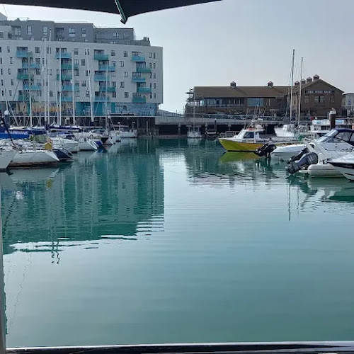 Comments and reviews of Brighton Marina Yacht Club