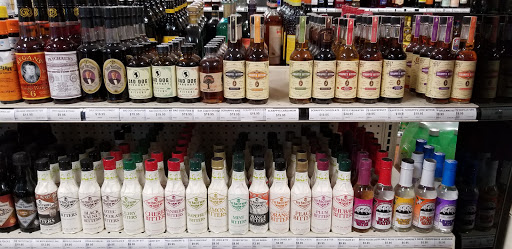 Liquor Store «Portland Center Liquor Store», reviews and photos, 2075 SW 1st Ave, Portland, OR 97201, USA