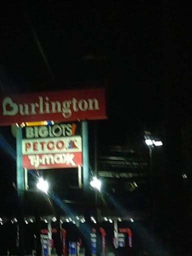 Department Store «T.J. Maxx», reviews and photos, 2631 MacArthur Rd, Whitehall, PA 18052, USA