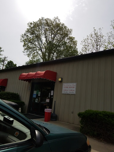 Thrift Store «Salvation Army Thrift Store», reviews and photos, 330 Pigeon St, Waynesville, NC 28786, USA