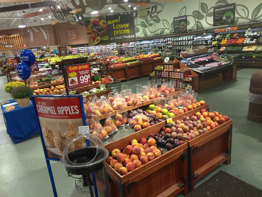 Grocery Store «Kroger», reviews and photos, 2600 Pointe Tremble Rd, Pearl Beach, MI 48001, USA