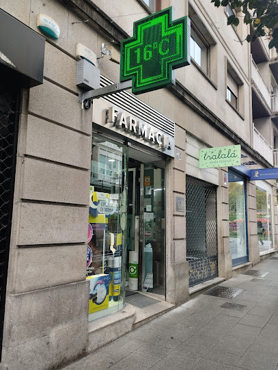 Foto de Farmacia, Rua do Xeneral Pardinas, 2, 15701 Santiago de Compostela, A Coruna
