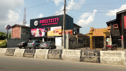 SweetCity Cakes And Confectioneries, 51 Adeniran Ogunsanya St, Surulere 100001, Lagos, Nigeria, Grocery Store, state Ogun
