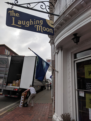 Laughing Moon Boutique, 1 Court St #3, Plymouth, MA 02360, USA, 