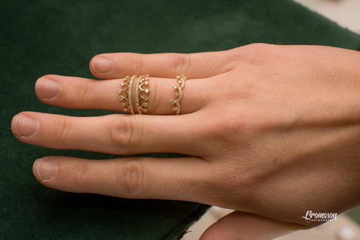 Jewelry Store «Alexanders Jewelers», reviews and photos, 689 N High St, Columbus, OH 43215, USA