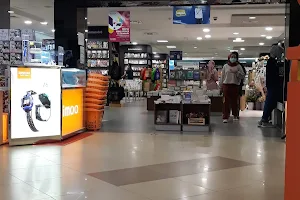 Gramedia MBK image