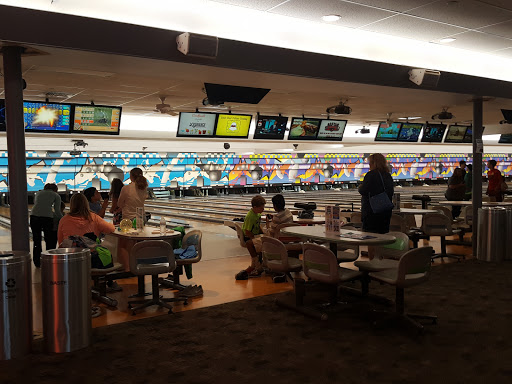 Bowling Alley «Boston Bowl», reviews and photos, 820 William T Morrissey Blvd, Dorchester, MA 02122, USA