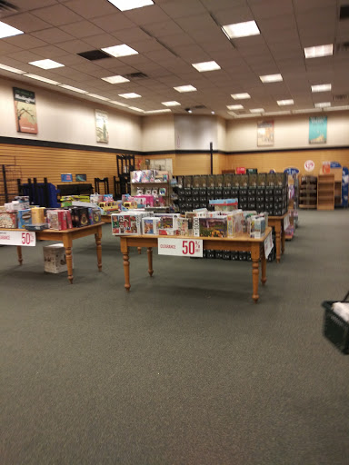 Book Store «Barnes & Noble», reviews and photos, 7685 W Bell Rd, Peoria, AZ 85382, USA