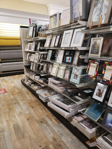 Department Store «HomeGoods», reviews and photos, 8213 Cooper Creek Blvd, Bradenton, FL 34201, USA