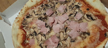 Plats et boissons du Pizzeria Le Pizzaiolo Bourgoin-Jallieu - n°8