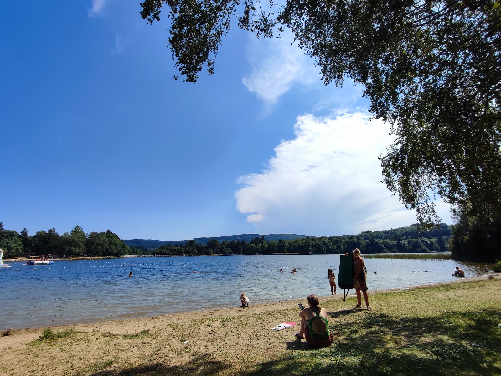 Plage du Lac des Montagnes'in fotoğrafı ve yerleşim