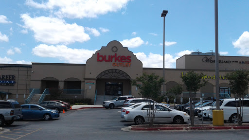 Burkes Outlet, 4522 Fredericksburg Rd #100, San Antonio, TX 78201, USA, 