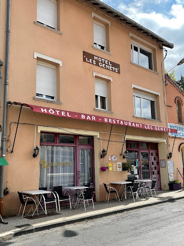 HOTEL RESTAURANT LES GENETS à La Bastide-Puylaurent