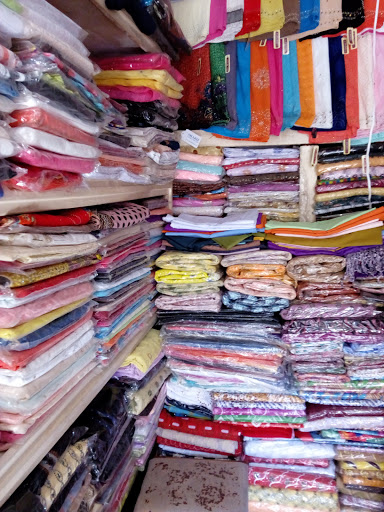 Chechenia Market Kaduna, Market Road, Nasarawa, Kaduna, Nigeria, Bridal Shop, state Kaduna