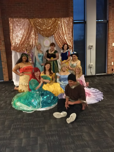 Conference Center «University of Louisville Event and Conference Service Center at Shelby Campus», reviews and photos, 450 N Whittington Pkwy, Louisville, KY 40222, USA