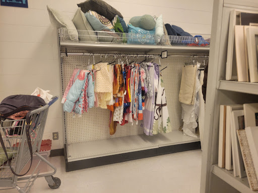 Thrift Store «Deseret Industries Thrift Store», reviews and photos, 10330 SE 82nd Ave, Happy Valley, OR 97086, USA