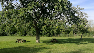 Terrain de loisir municipal à Jouy-sur-Eure