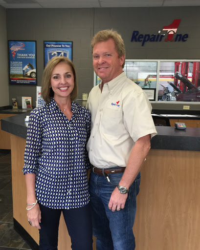 Auto Repair Shop «Repair One Automotive Service/Repair - Woodlands», reviews and photos, 6495 College Park Dr, The Woodlands, TX 77384, USA
