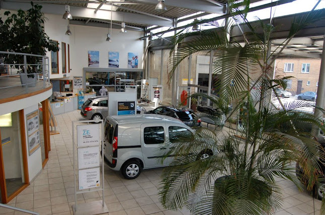 Beoordelingen van Renault Lodelinsart sa in Charleroi - Autobedrijf Garage