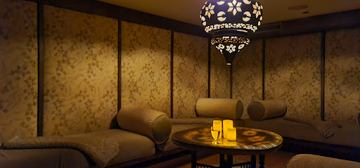 Hair Salon «Mario Tricoci Hair Salon & Day Spa», reviews and photos, 900 N Michigan Ave, Chicago, IL 60611, USA