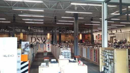 Shoe Store «DSW Designer Shoe Warehouse», reviews and photos, 1366 Hooper Ave, Toms River, NJ 08753, USA