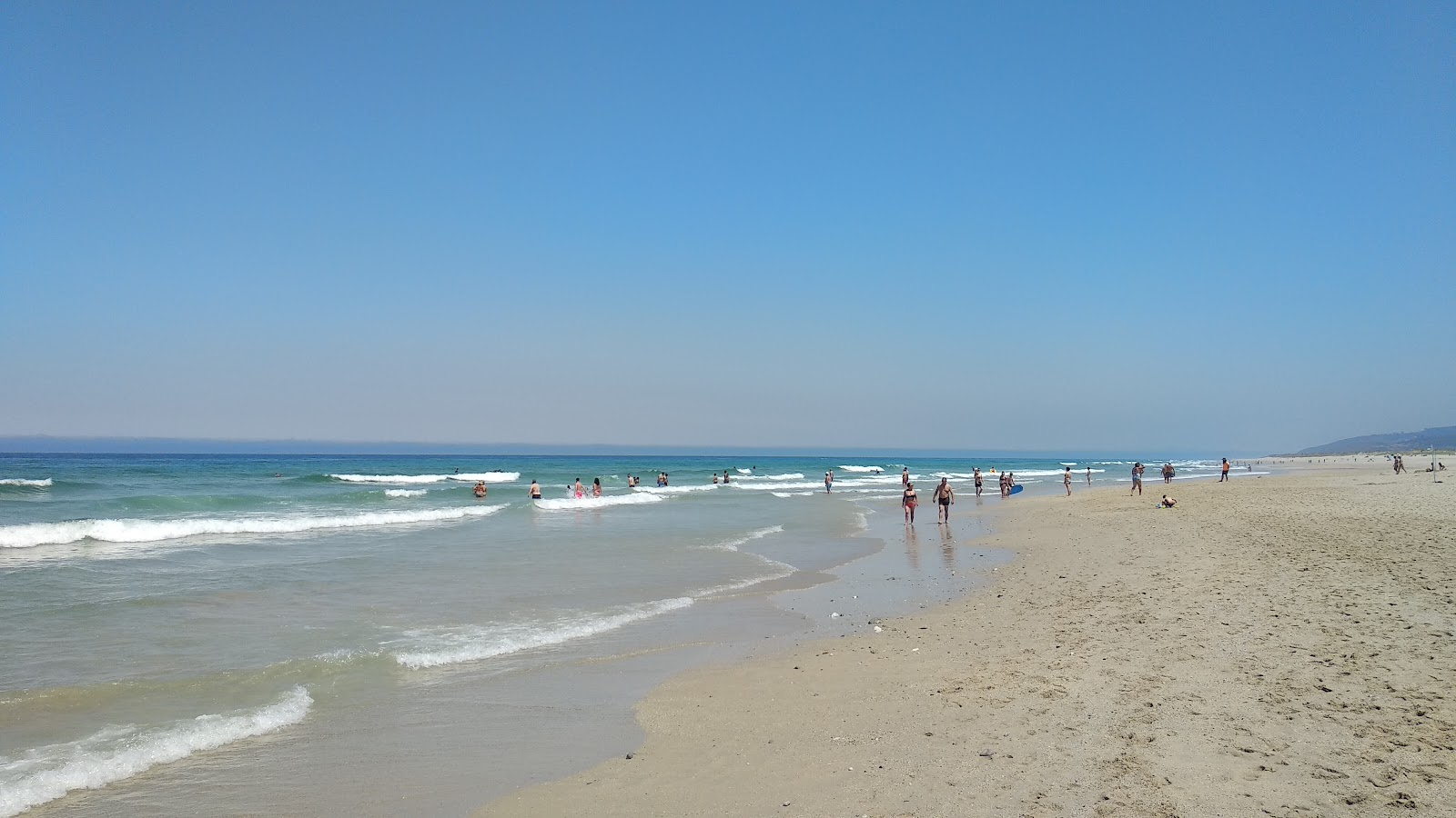 Fotografija Razo Beach z beli fini pesek površino