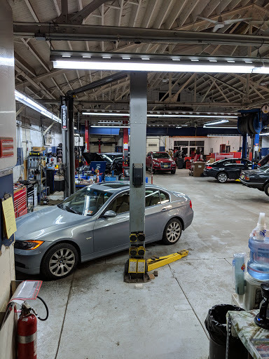 Auto Repair Shop «Shade Tree Garage», reviews and photos, 171 Washington St, Morristown, NJ 07960, USA