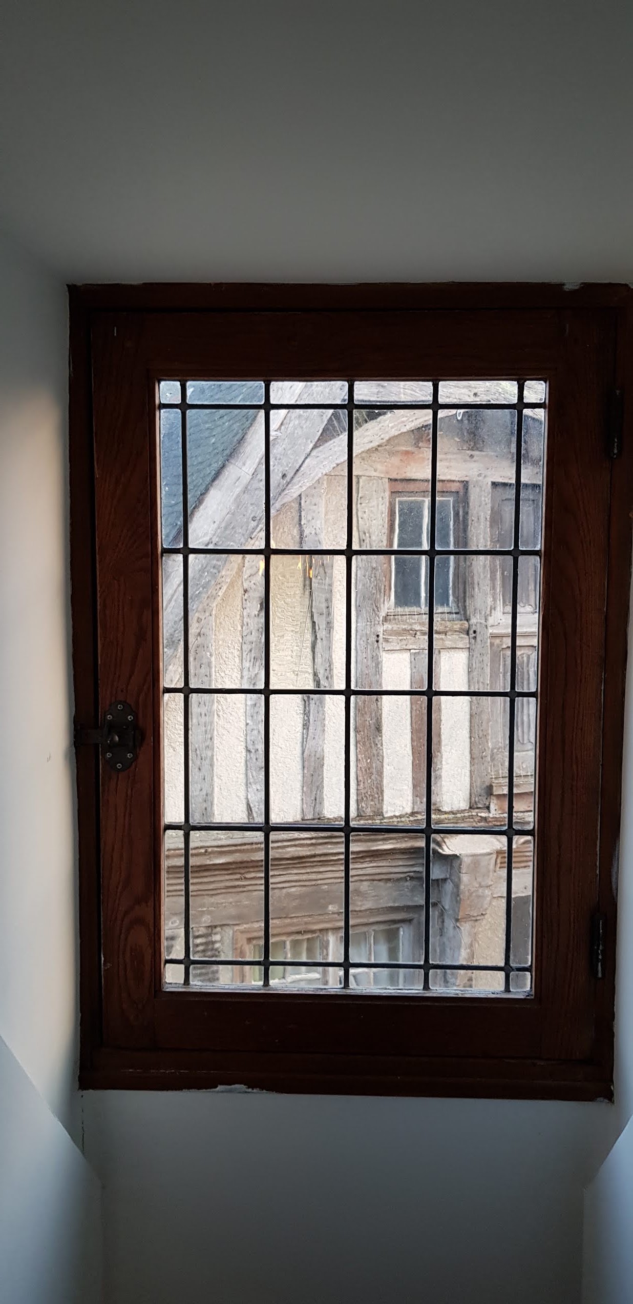 Photo n° 9 de l'avis de Ni.A fait le 31/03/2019 à 13:01