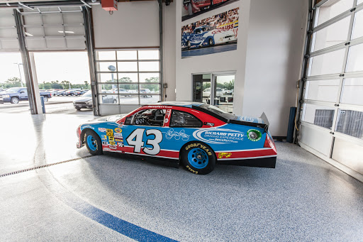 Ford Dealer «Gary Crossley Ford», reviews and photos, 8050 N Church Rd, Kansas City, MO 64158, USA