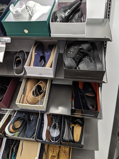 Department Store «Saks OFF 5TH», reviews and photos, 6502 Springfield Mall, Springfield, VA 22150, USA