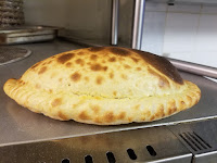 Photos du propriétaire du Pizzeria La ptite bouf ! à Bourg-Saint-Andéol - n°1