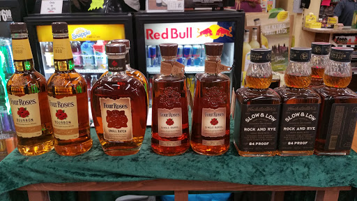 Liquor Store «Julios Liquor», reviews and photos, 140 Turnpike Rd, Westborough, MA 01581, USA