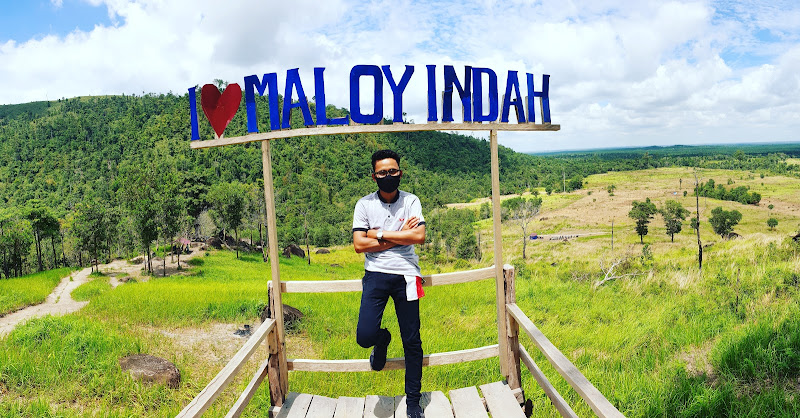 Objek Wisata Maloy Indah