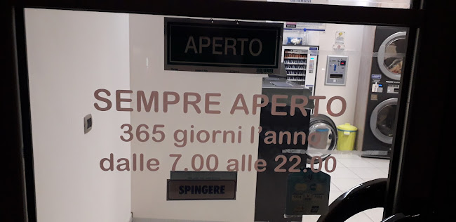 Commenti e recensioni di "Washy" Lavanderia Self-Service