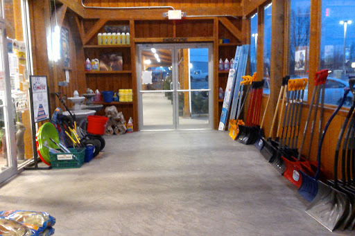 Pet Supply Store «CountryMax - Spencerport», reviews and photos, 4658 W Ridge Rd, Spencerport, NY 14559, USA