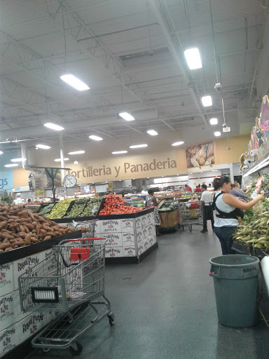 Grocery Store «El Super», reviews and photos, 1100 W Slauson Ave, Los Angeles, CA 90044, USA