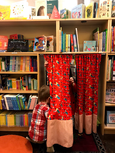 Book Store «Third Street Books», reviews and photos, 320 NE 3rd St, McMinnville, OR 97128, USA