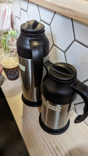 Coffee Shop «Metric Coffee Co.», reviews and photos, 2021 W Fulton St, Chicago, IL 60612, USA