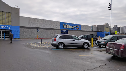 Walmart Supercenter, 1500 N Jefferson Way, Indianola, IA 50125, USA, 