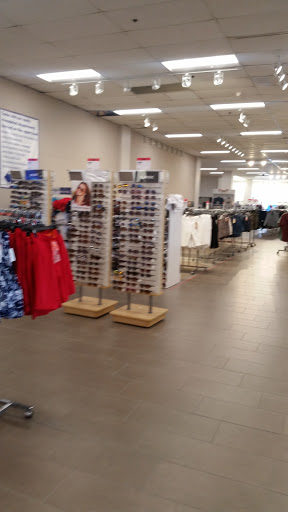 Department Store «Sears», reviews and photos, 12121 Victory Blvd, North Hollywood, CA 91606, USA