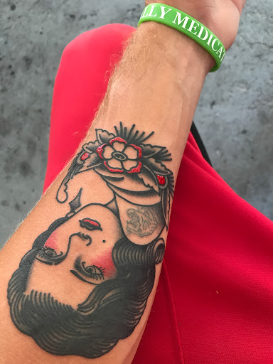 Tattoo Shop «Atlantis Tattoo & Gallery», reviews and photos, 1344 Malabar Rd SE, Palm Bay, FL 32907, USA