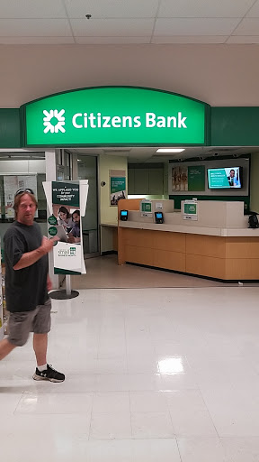 Grocery Store «Giant Food Stores», reviews and photos, 539 Oak Ave, Aldan, PA 19018, USA